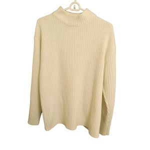 Long sleeve turtleneck